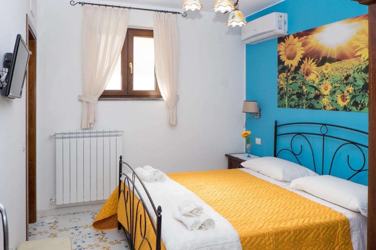 Vivere A Colori Vico Equense Kültér fotó