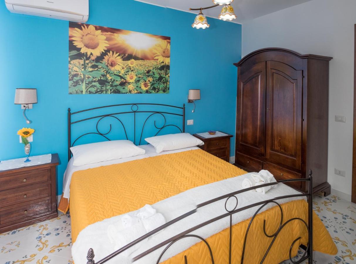 Vivere A Colori Vico Equense Kültér fotó
